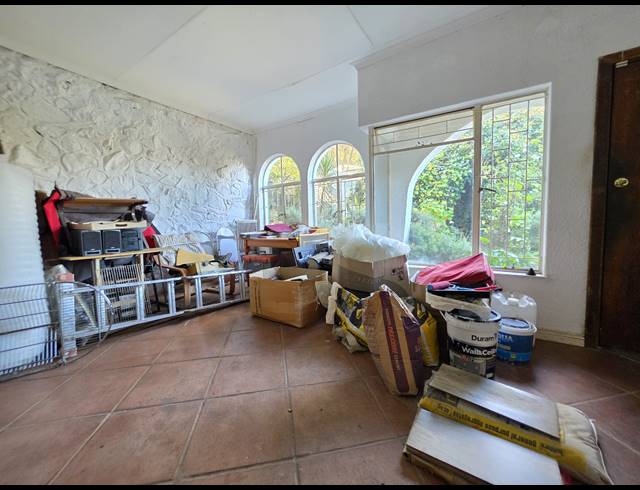 4 BEDROOM HOUSE FOR SALE IN GLENVISTA